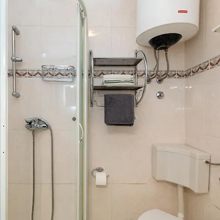 Bazen Apartament *